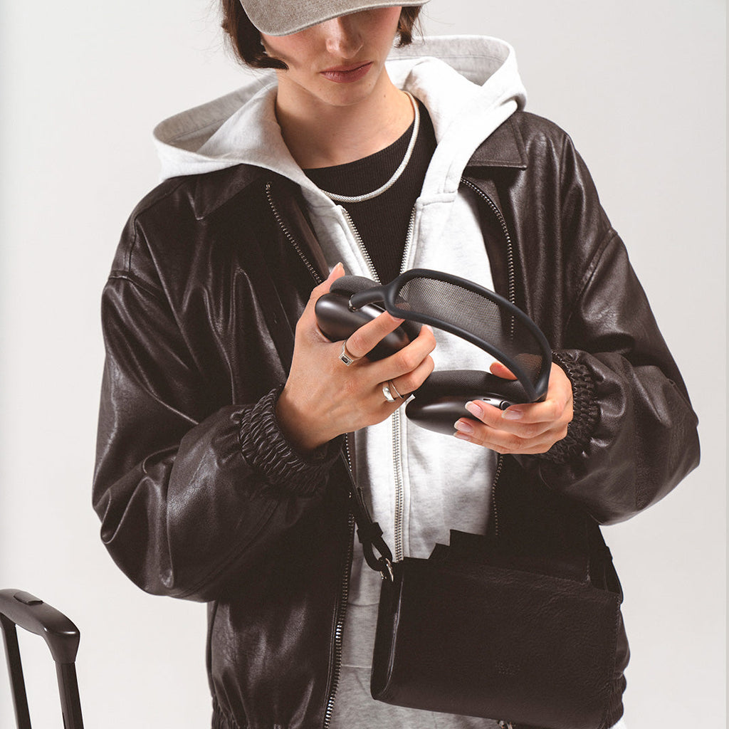 Leather Case for AirPods Max - The Minimalist 3.0 (Black)